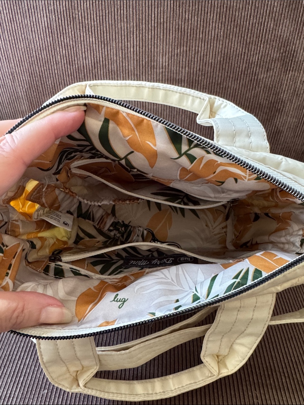 lug Dory Mini Cream Crossbody Tote - Picture 4 of 9